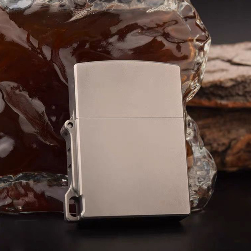 ไฟแช็กน้ำมันไทเทเนียม TC4 พร้อ - Fire Starting Kit บทวิจารณ์และราคา